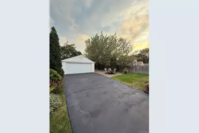 13 Gerald Avenue, Hicksville, NY 11801 - Photo 29