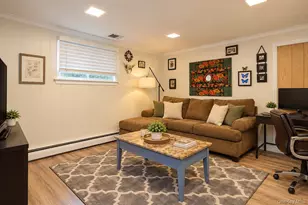 35 Peppermint Rd, Commack, NY 11725 - Photo 17