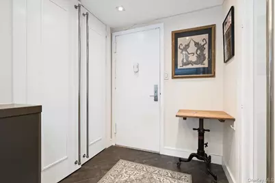 310 E 70th Street #1A, New York, NY 10021 - Photo 3