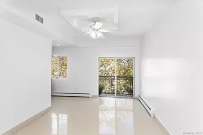 8424 Lefferts Boulevard #2C, Kew Gardens, NY 11415 - Photo 7