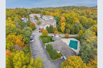100 Woodcrest Lane #130, Mount Kisco, NY 10549 - Photo 17