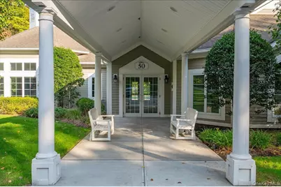 100 Woodcrest Lane #130, Mount Kisco, NY 10549 - Photo 19