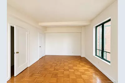99 Metropolitan Oval #8B, Bronx, NY 10462 - Photo 11
