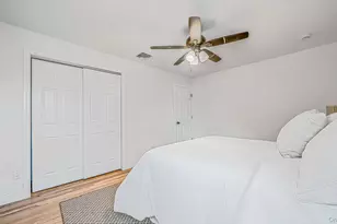 29 Edgewater Ave, Bayport, NY 11705 - Photo 11
