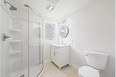 29 Edgewater Avenue, Bayport, NY 11705 - Photo 19