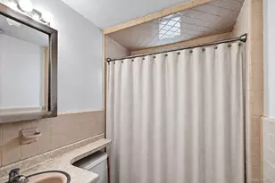 22-12 35th St, Astoria, NY 11105 - Photo 35