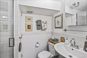 22-12 35th St, Astoria, NY 11105 - Photo 25