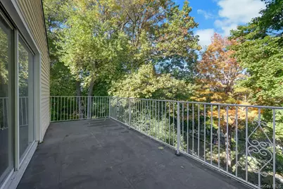118 Circular Street, Thornwood, NY 10594 - Photo 25
