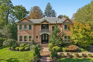 103 High St, East Williston, NY 11596 - Photo 3