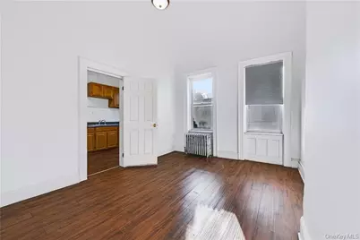 58-34 Catalpa Avenue, Ridgewood, NY 11385 - Photo 31