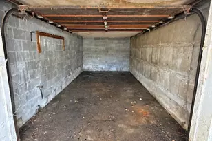 144-10 Gravett Rd, Flushing, NY 11367 - Photo 5