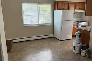 155 Trouville Rd, Copiague, NY 11726 - Photo 5