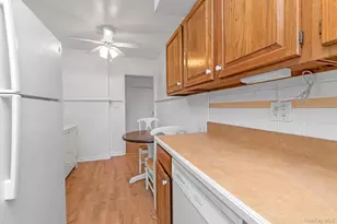 1197 E Broadway, Hewlett, NY 11557 - Photo 7