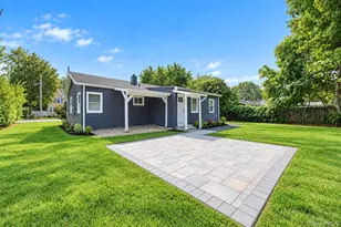 13 Patton St, Brentwood, NY 11717 - Photo 7