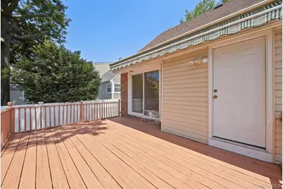 88 Meyer Avenue, Valley Stream, NY 11580 - Photo 11