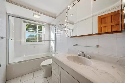 88 Meyer Avenue, Valley Stream, NY 11580 - Photo 17