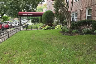 84-25 118th St, Kew Gardens, NY 11415 - Photo 11