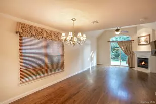 32 Coral Ln, Sayville, NY 11782 - Photo 7