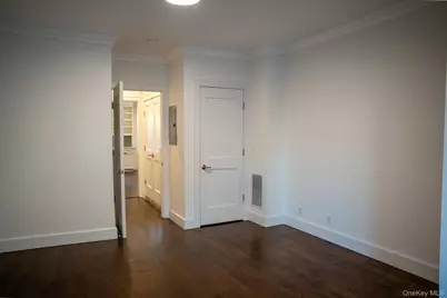 26 Pratt Street, New Rochelle, NY 10801 - Photo 9
