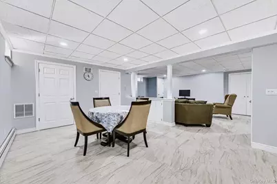 8 Brandon, Commack, NY 11725 - Photo 37