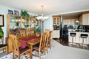 10-34 166th St, Whitestone, NY 11357 - Photo 11