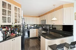 10-34 166th St, Whitestone, NY 11357 - Photo 17