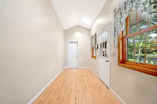 156 Jamaica Ave, Medford, NY 11763 - Photo 31