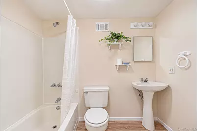 156 Jamaica Avenue, Medford, NY 11763 - Photo 35