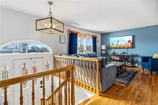 34 Knoll St, Lindenhurst, NY 11757 - Photo 3