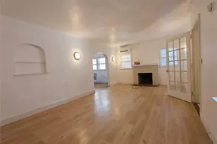 47-58 Utopia Pkwy, Flushing, NY 11358 - Photo 7