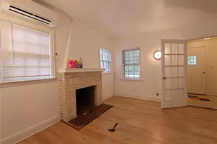 47-58 Utopia Pkwy, Flushing, NY 11358 - Photo 13