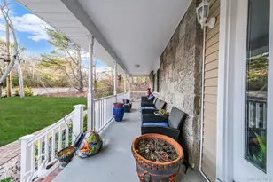 231 W Woodside Ave, Patchogue, NY 11772 - Photo 29