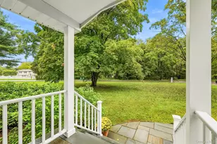 10 Barrett Dr, Hopewell Junction, NY 12533 - Photo 3