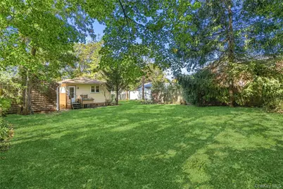 50 Eatondale Avenue, Blue Point, NY 11715 - Photo 31