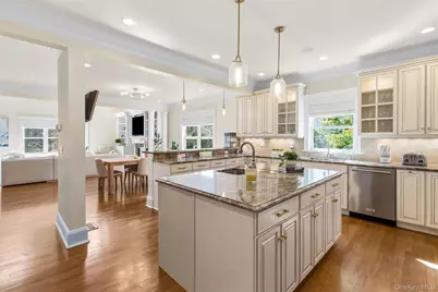 6 Post Fields Lane, Quogue, NY 11959 - Photo 5