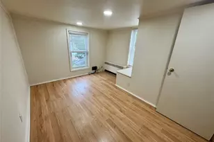 11 Lee Ct, Great Neck, NY 11024 - Photo 11
