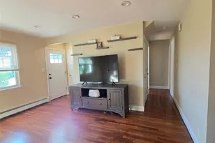 882 Leeds Ct, North Bellmore, NY 11710 - Photo 11