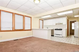 51 Thorman Ave, Hicksville, NY 11801 - Photo 5