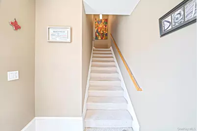138 Maya Circle, Central Islip, NY 11722 - Photo 3