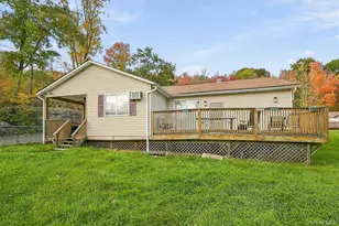 492 State Route 52, Woodbourne, NY 12788 - Photo 3