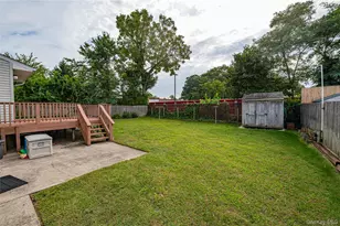 5 Floyd St, North Babylon, NY 11703 - Photo 23