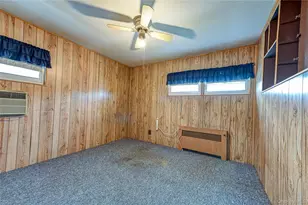 5 Floyd St, North Babylon, NY 11703 - Photo 13