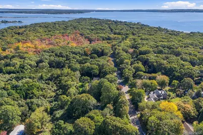17 Brander Parkway, Shelter Island, NY 11964 - Photo 9