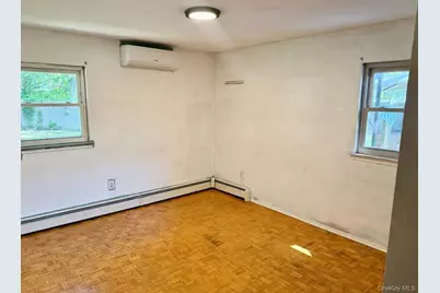 142 Palmer Street, Brentwood, NY 11717 - Photo 13