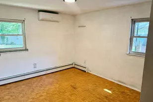 142 Palmer St, Brentwood, NY 11717 - Photo 13