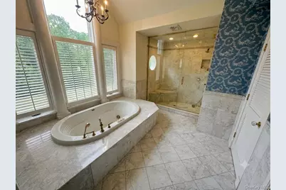 187 Hewlett Neck Road, Woodmere, NY 11598 - Photo 11