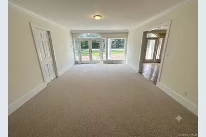 187 Hewlett Neck Road, Woodmere, NY 11598 - Photo 7