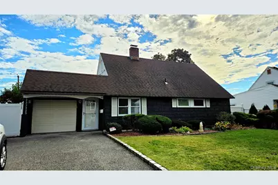 [Address not provided], Levittown, NY 11756 - Photo 1