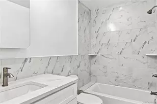 34 Wilson Rd, Valley Stream, NY 11581 - Photo 11
