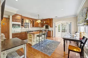 11-20 Shore Rd, Douglaston, NY 11363 - Photo 23
